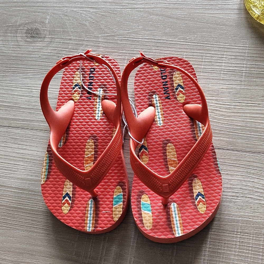 Old Navy Coral Kids Flip Flops with Surfboard Pattern